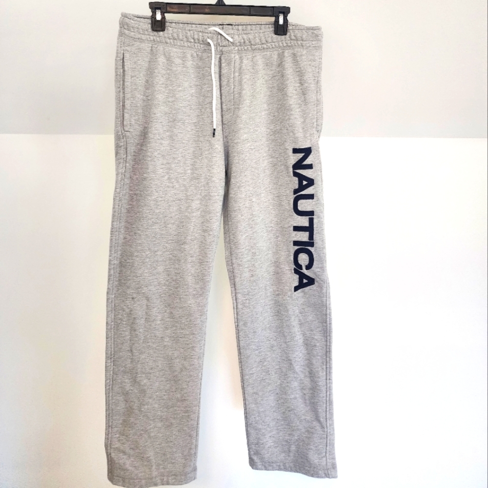 Men's gray sweatpants